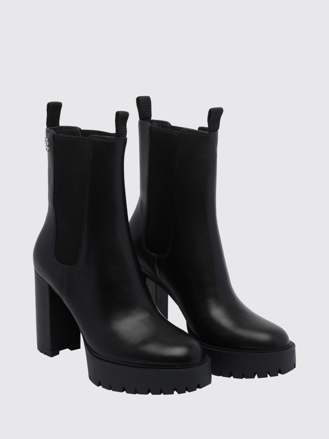 [PINKO] Boots FW26 SD0579P001 Z99