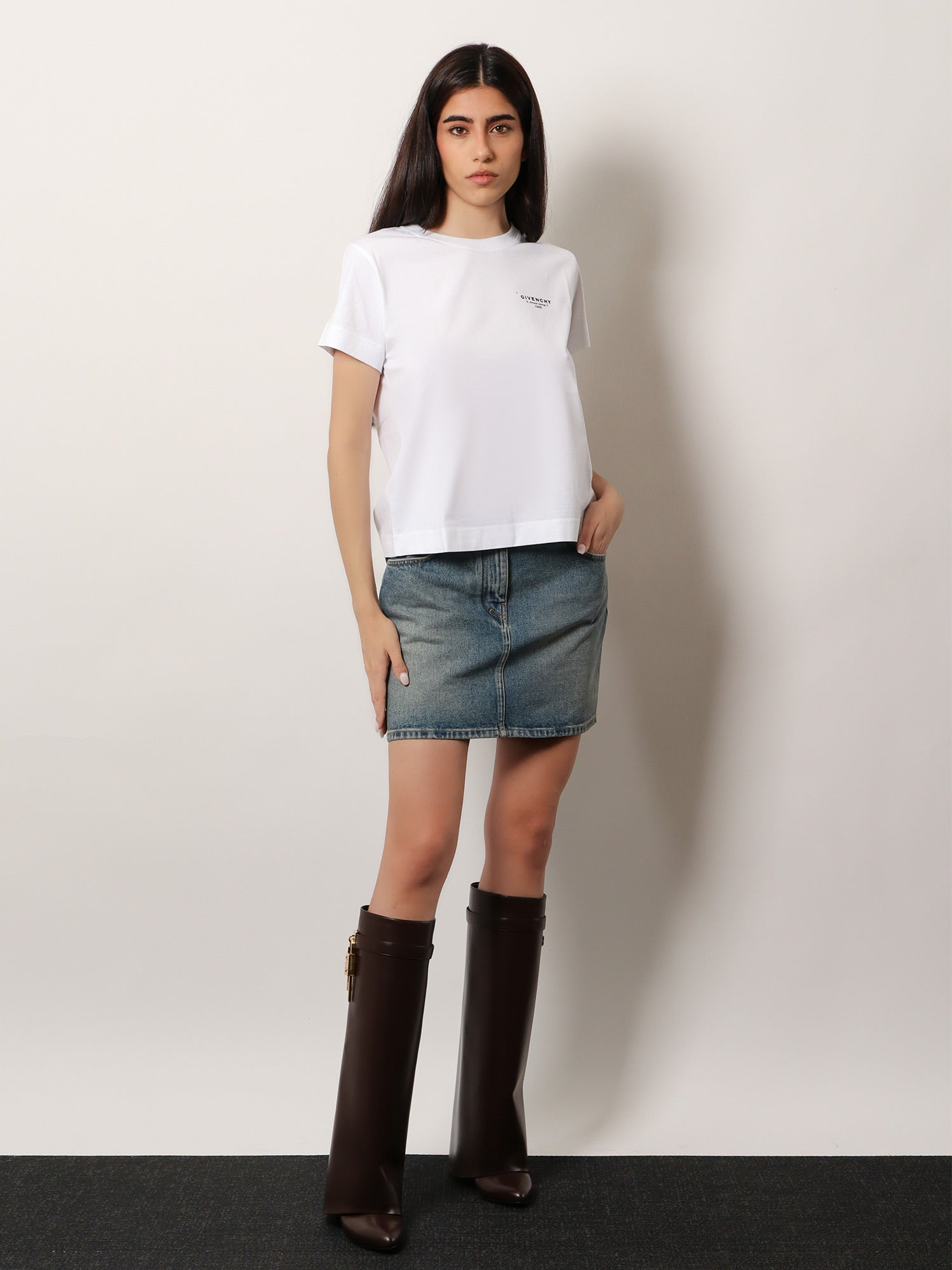 [Givenchy] T-shirts Short Sleeve FW25 BW70FJP75N100