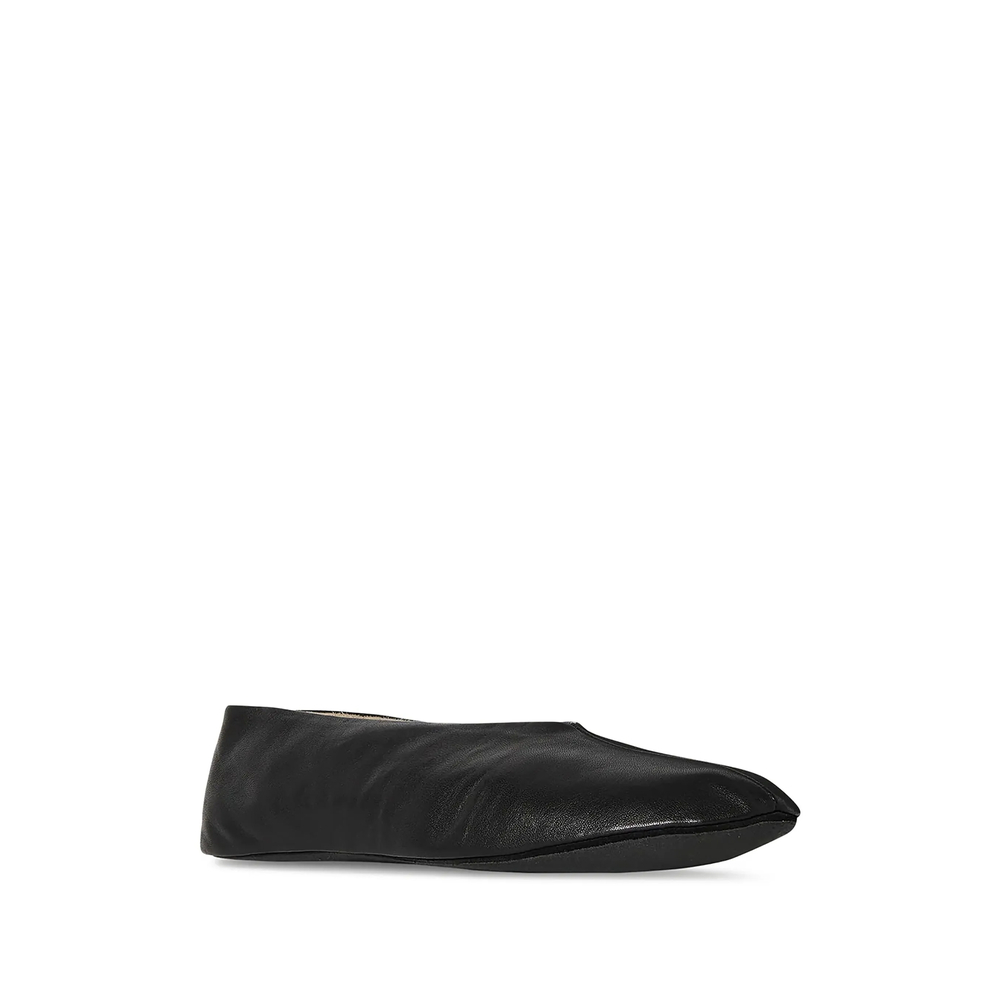 [THE ROW] Flat shoes FW26 F1638 N66SH02 BLK