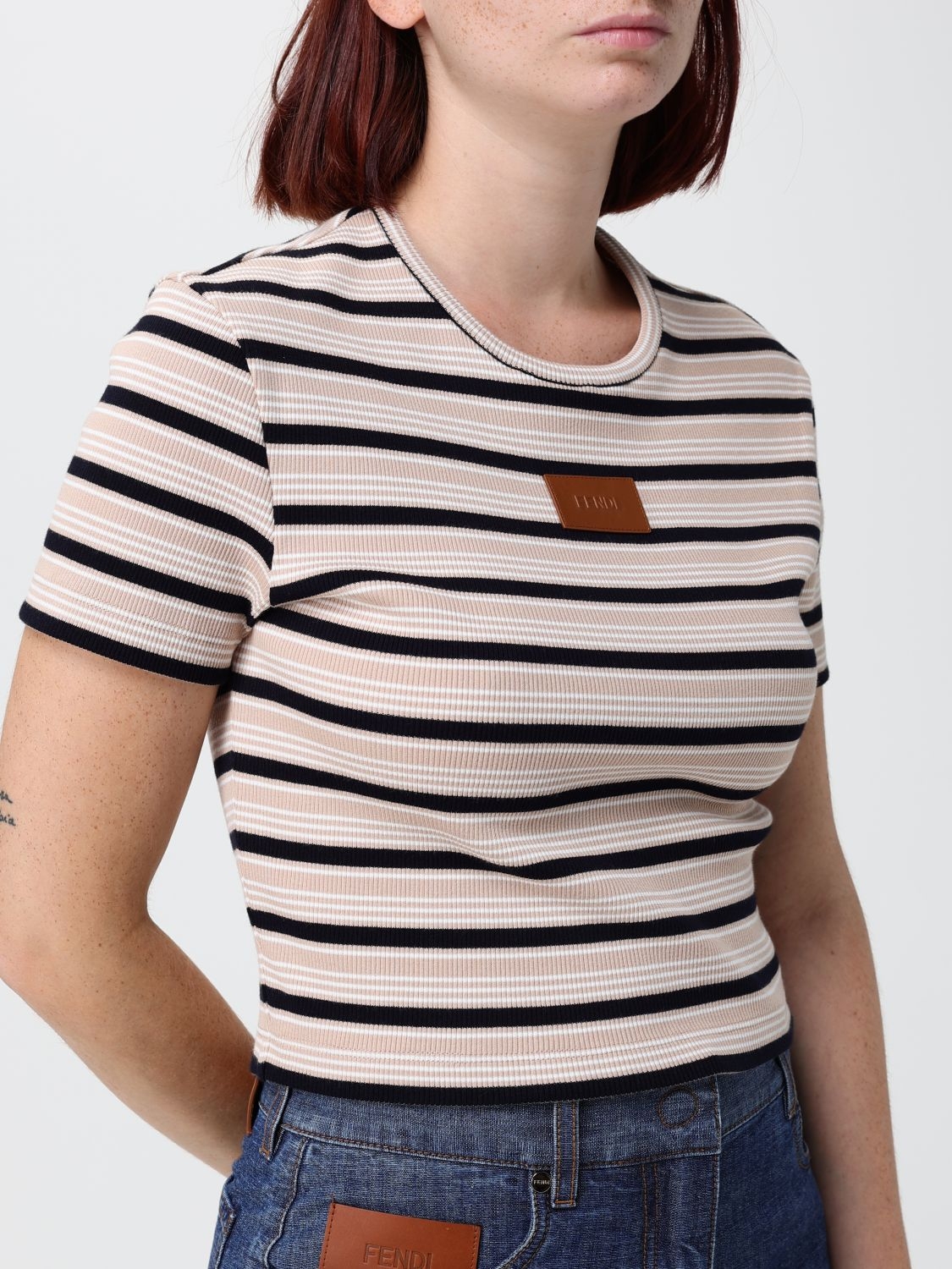 [Fendi] T-shirts FW26 FS8110AW88 F1X32