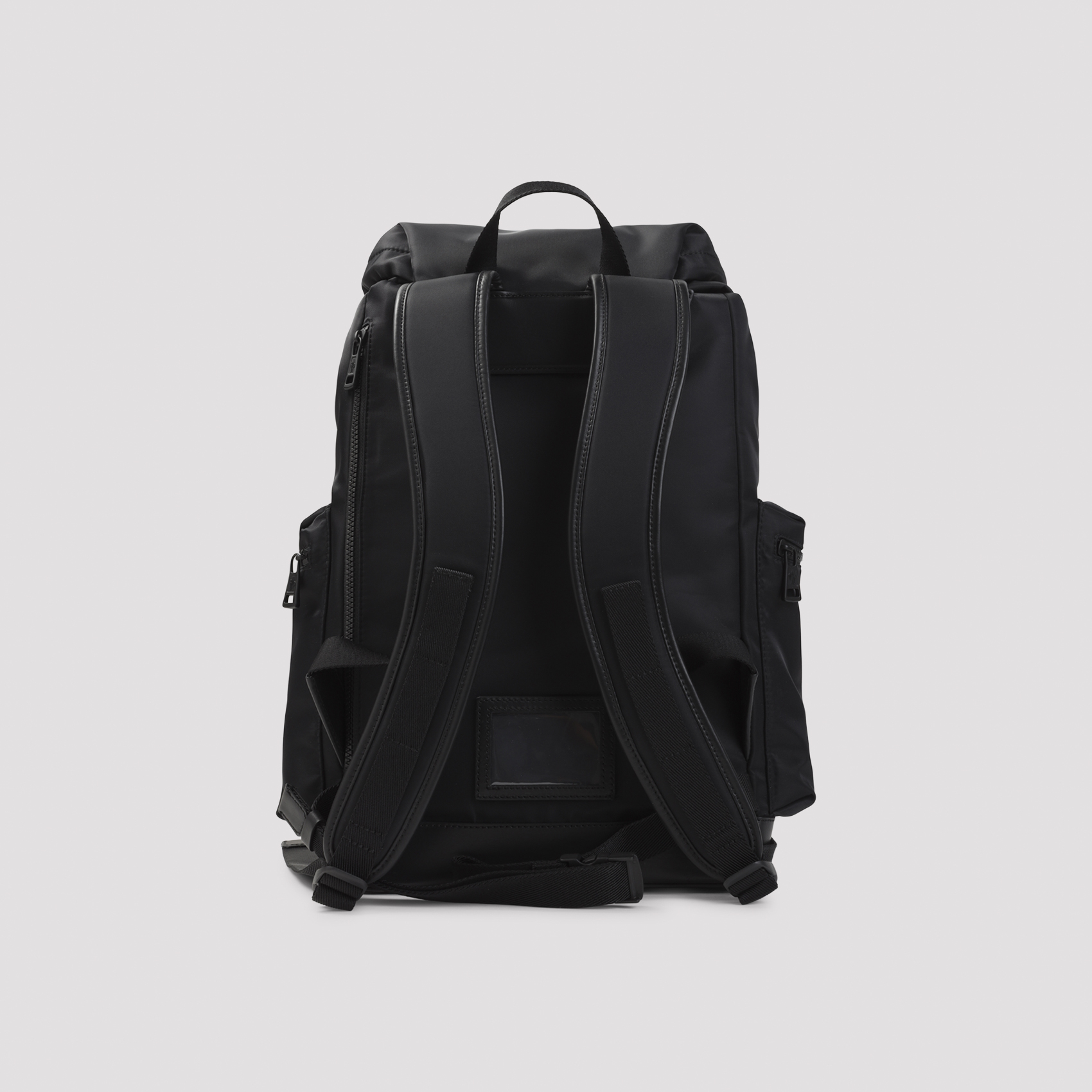 [Moncler] Backpack FW26 L209A5A00002.N0577