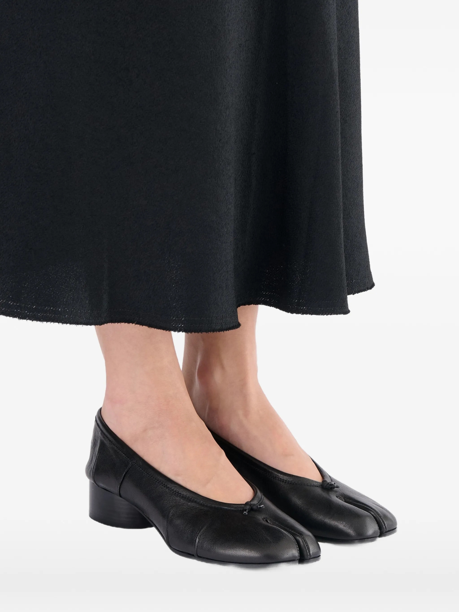 [Maison Margiela] Flat shoes FW26 S58WZ0128P3753T8013