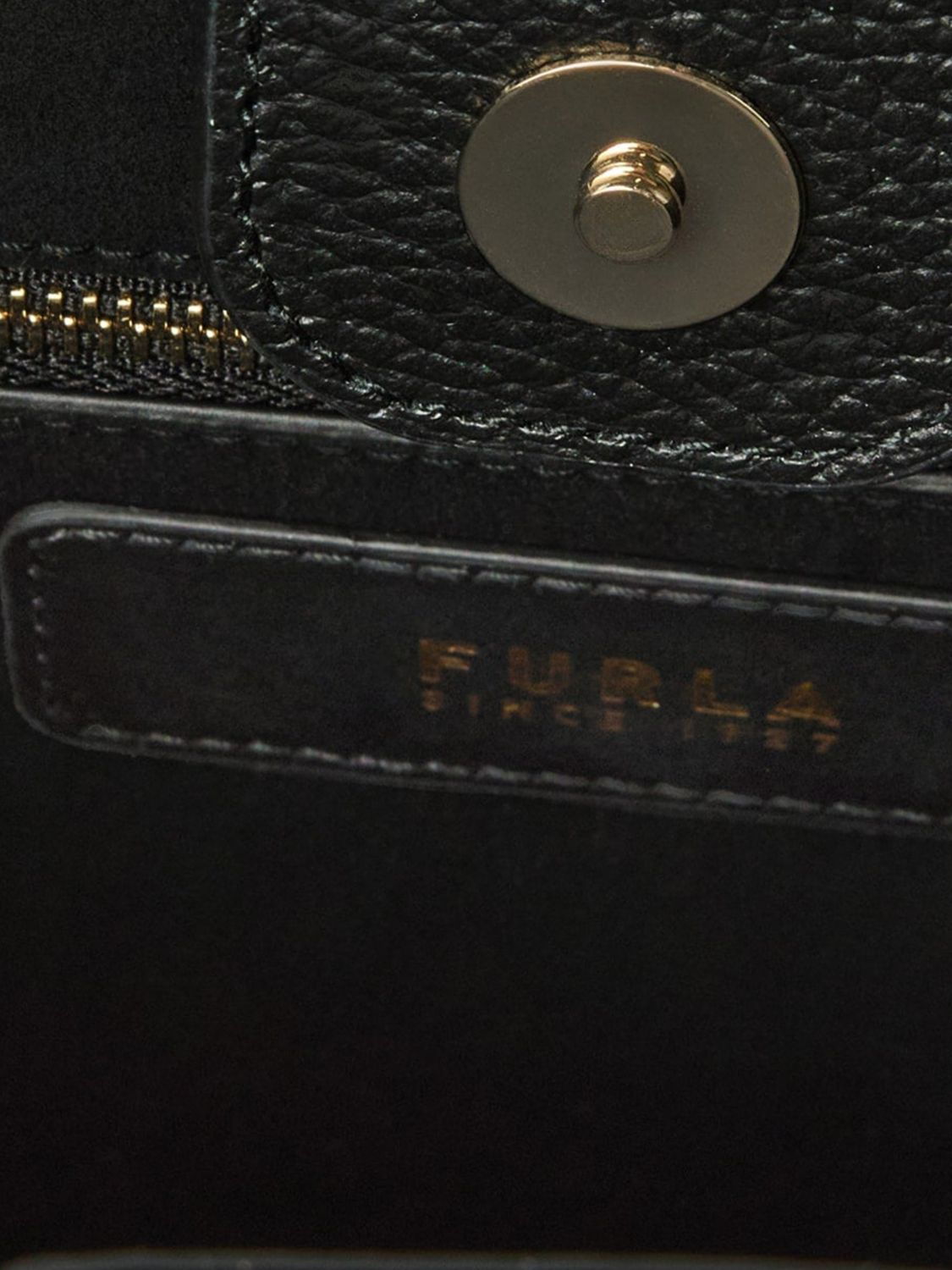 [Furla] Shoulder bag FW26 WB02020HSF000 O6000