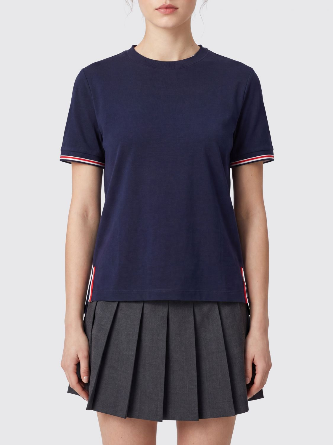 [Thom Browne] T-shirts Short Sleeve FW26 FJS232AJ0301 415