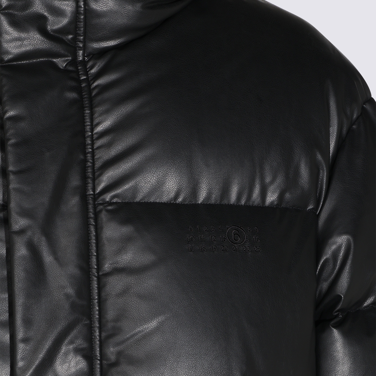 [MM6 Maison Margiela] Down Jacket FW26 SH0AM0098M36016900