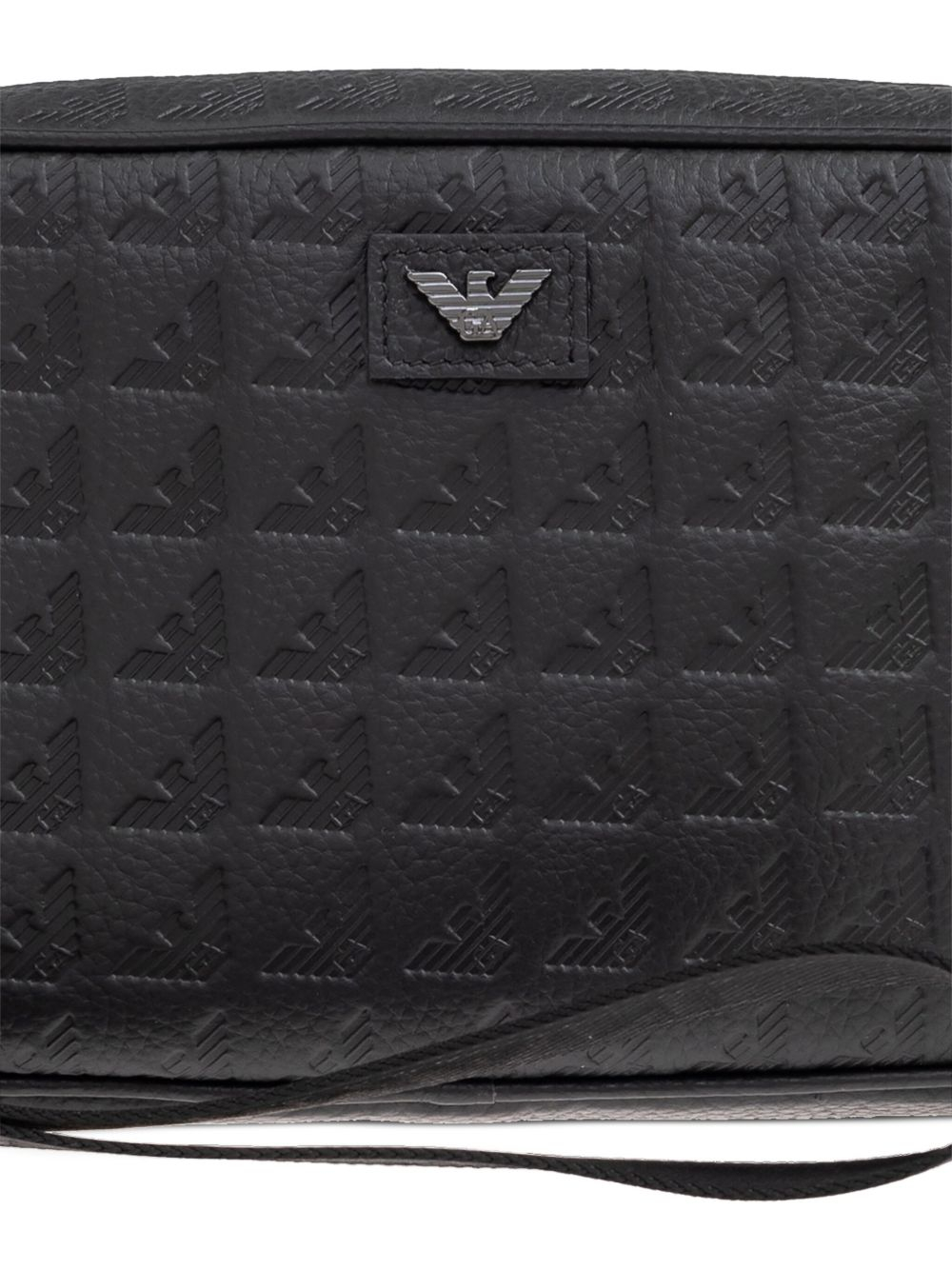 [Emporio Armani] Pouch FW26 EM001738AF14774UC001