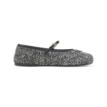 [Prada] Flat shoes FW26 1F689OF005.17WT