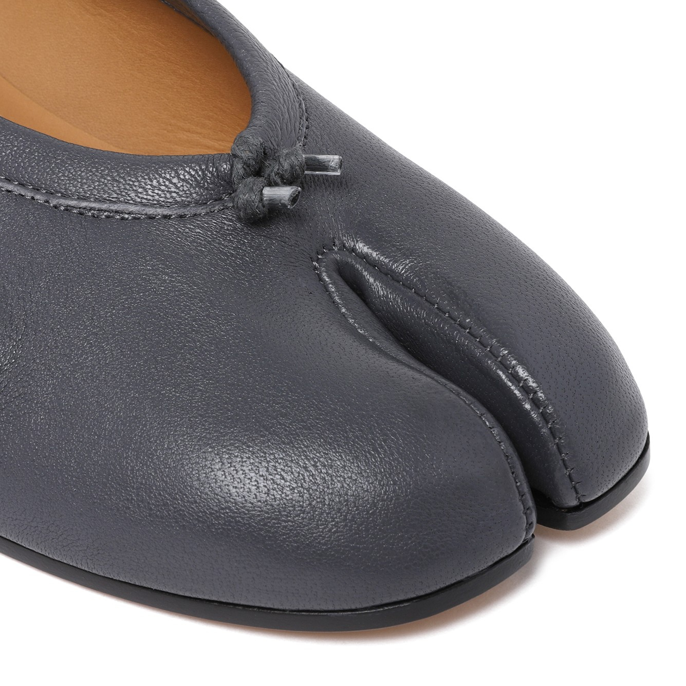[Maison Margiela] Flat shoes FW26 S58WZ0128-P3753T6057