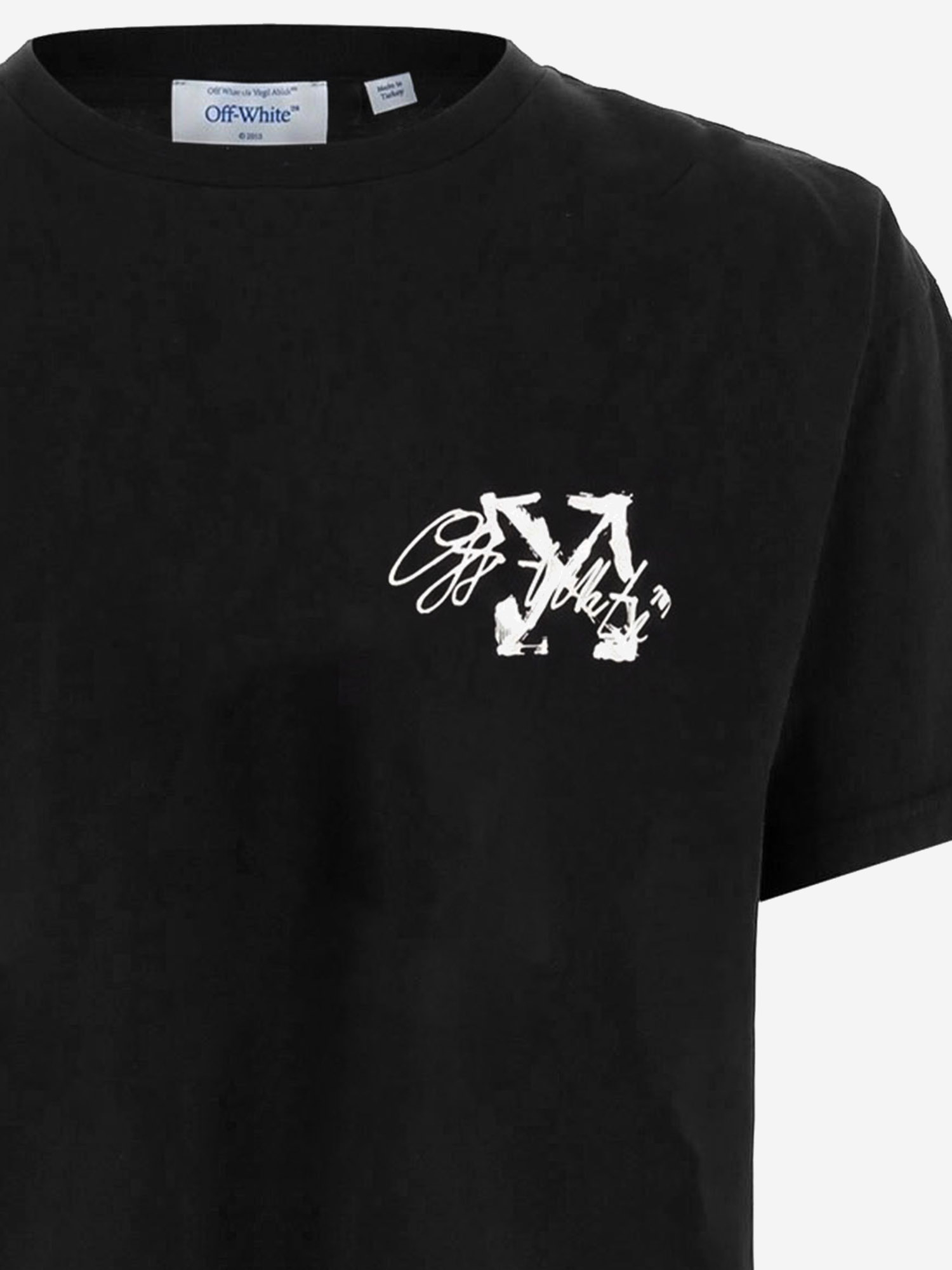 [Off-White] T-shirts Short Sleeve FW26 44MAA120F26J00J001