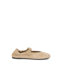 Ballet slippers with elastic